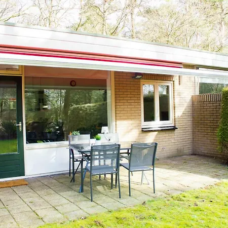 Knusse 5 Persoons Bungalow Hartje Veluwe Otterlo Exterior foto